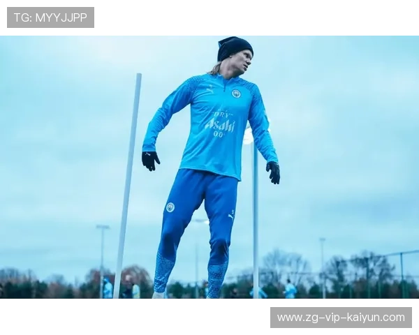 曼城的训练强度与科学恢复体系支撑赛季长久战斗力，曼城训练场