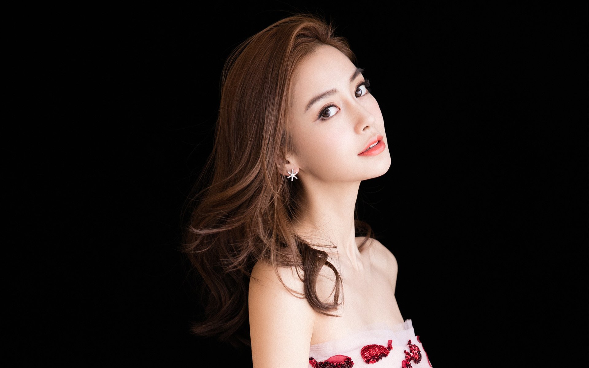 开云体育链接-世界青少年飞盘比赛火爆青岛，青春无限，2020年的团队飞盘世界锦标赛